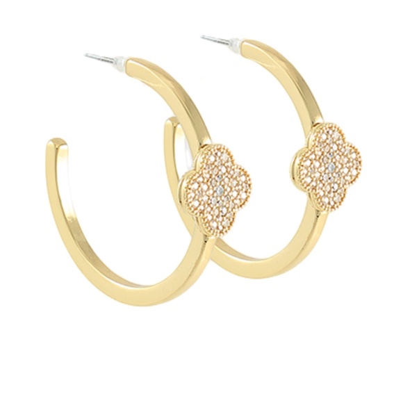 Crystal Clover Accent Hoops - Picture 1 of 3